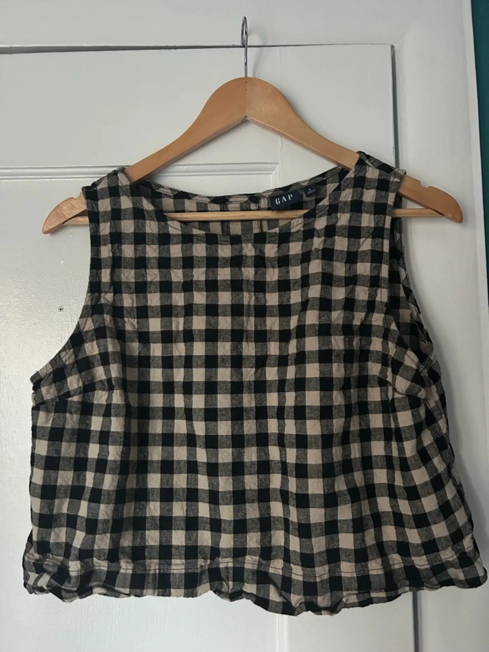 GAP Linen Black and Cream Gingham Sleeveless Tank - Picture 1 of 6